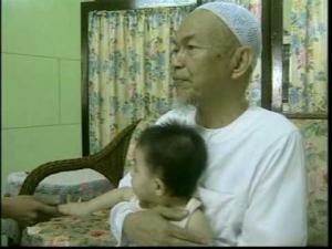 Sehari Dalam Kehidupan Tuan Guru Nik Abdul Aziz Nik Mat - Bahagian 4